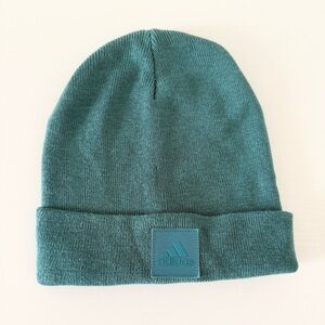 NWOT Adidas turquoise cute beanie hat